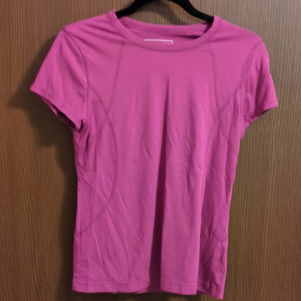 Tek Gear Pink Short Sleeve Women's Tee
